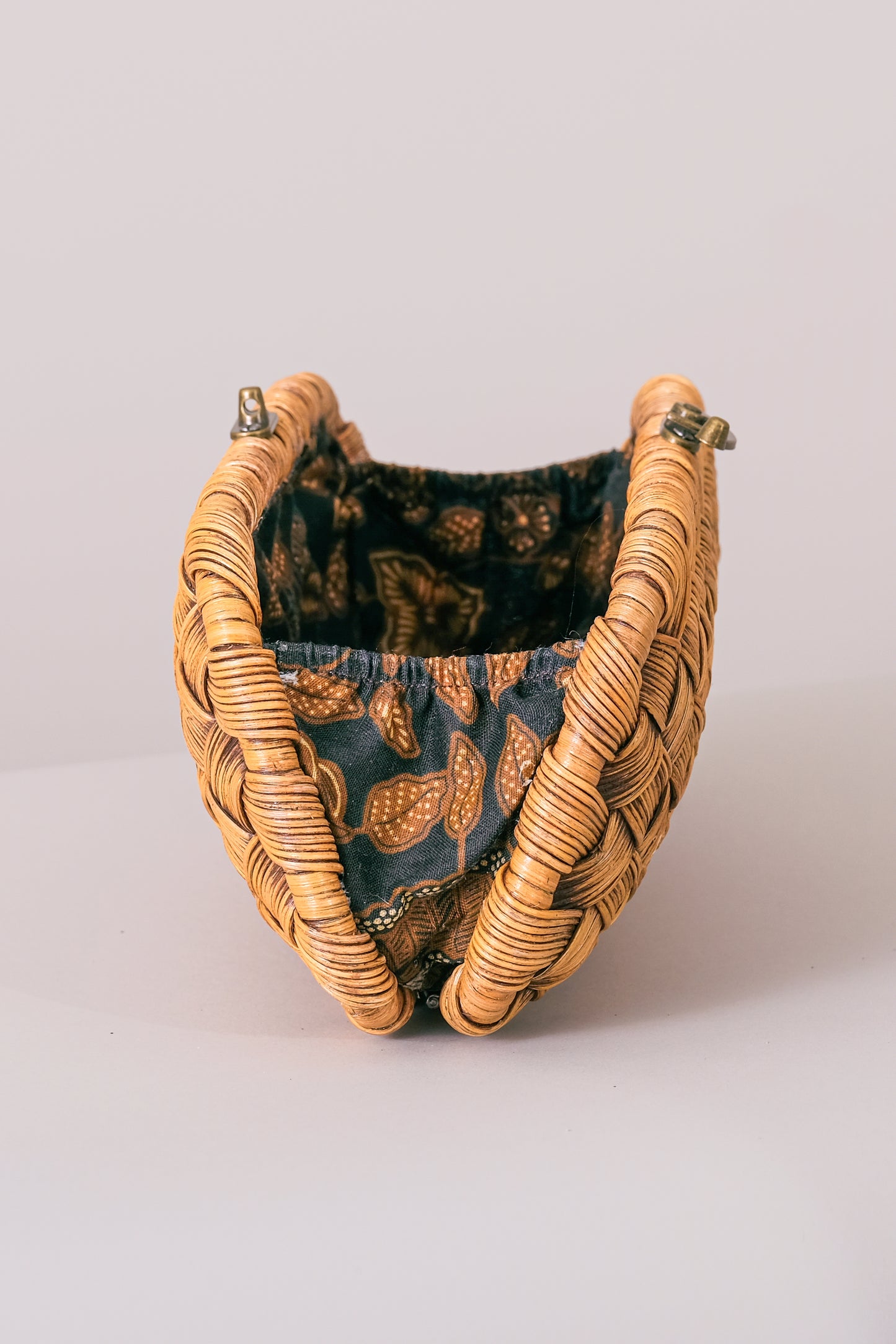 Rattan Wide Weave Clutch