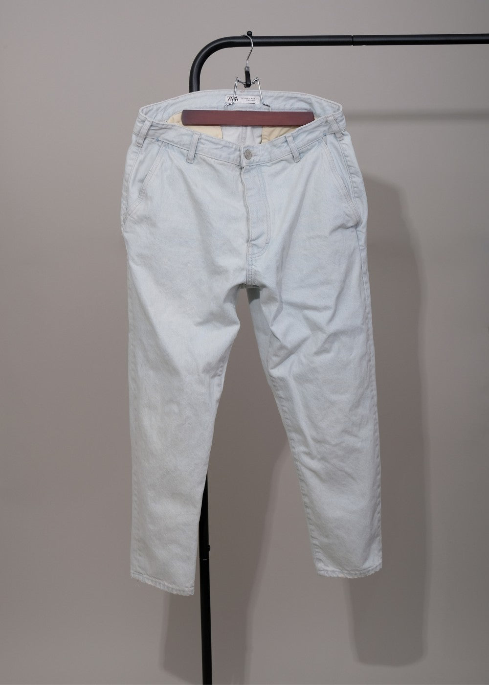 Cropped High-Rise Jeans