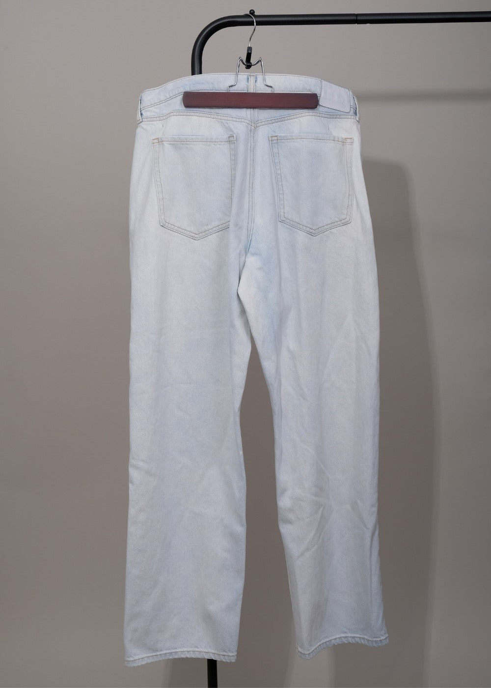 Mid-Rise Loose Stovepipe Jeans
