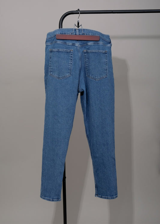Gap Cheeky Straight High-Rise Jeans