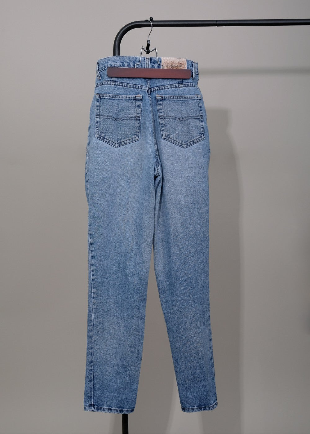 High-Rise Vintage Straight Legged Jeans