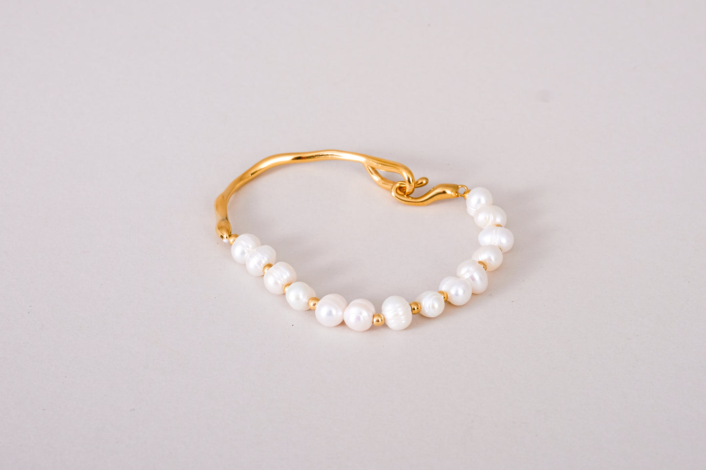 Olivia Gold Non-Tarnish Natural Pearl Gold Bracelet