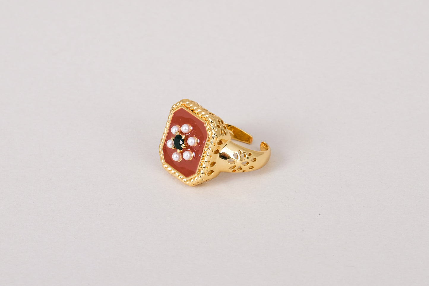 Rouge 18K Gold Red Enamel Vintage Adjustable Ring