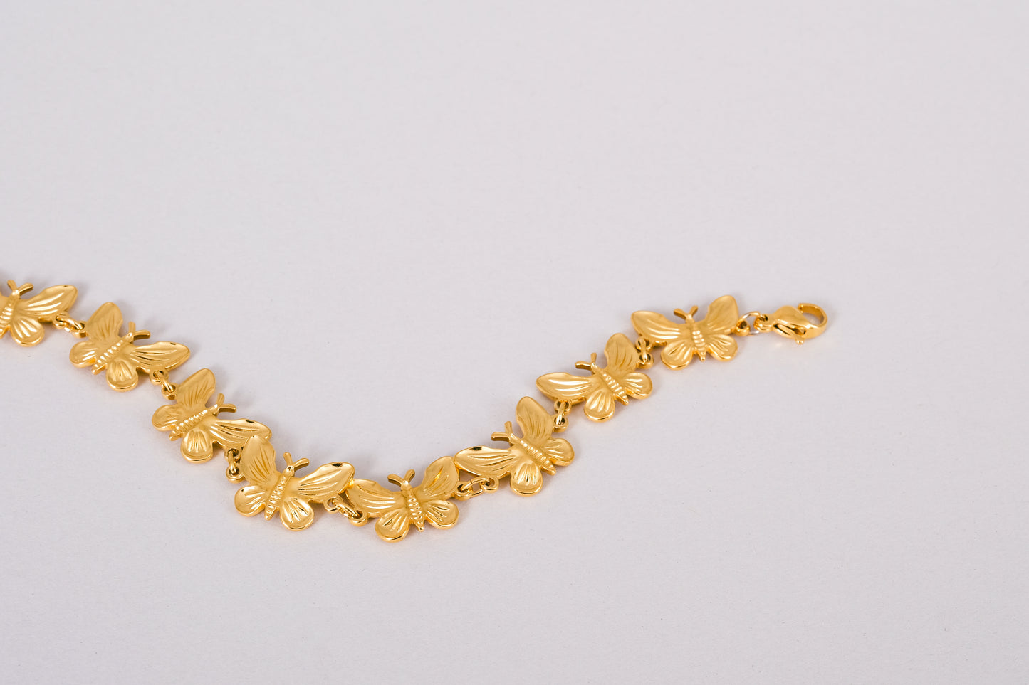 Valeria 18K Gold Non-Tarnish Butterfly Chain Bracelet