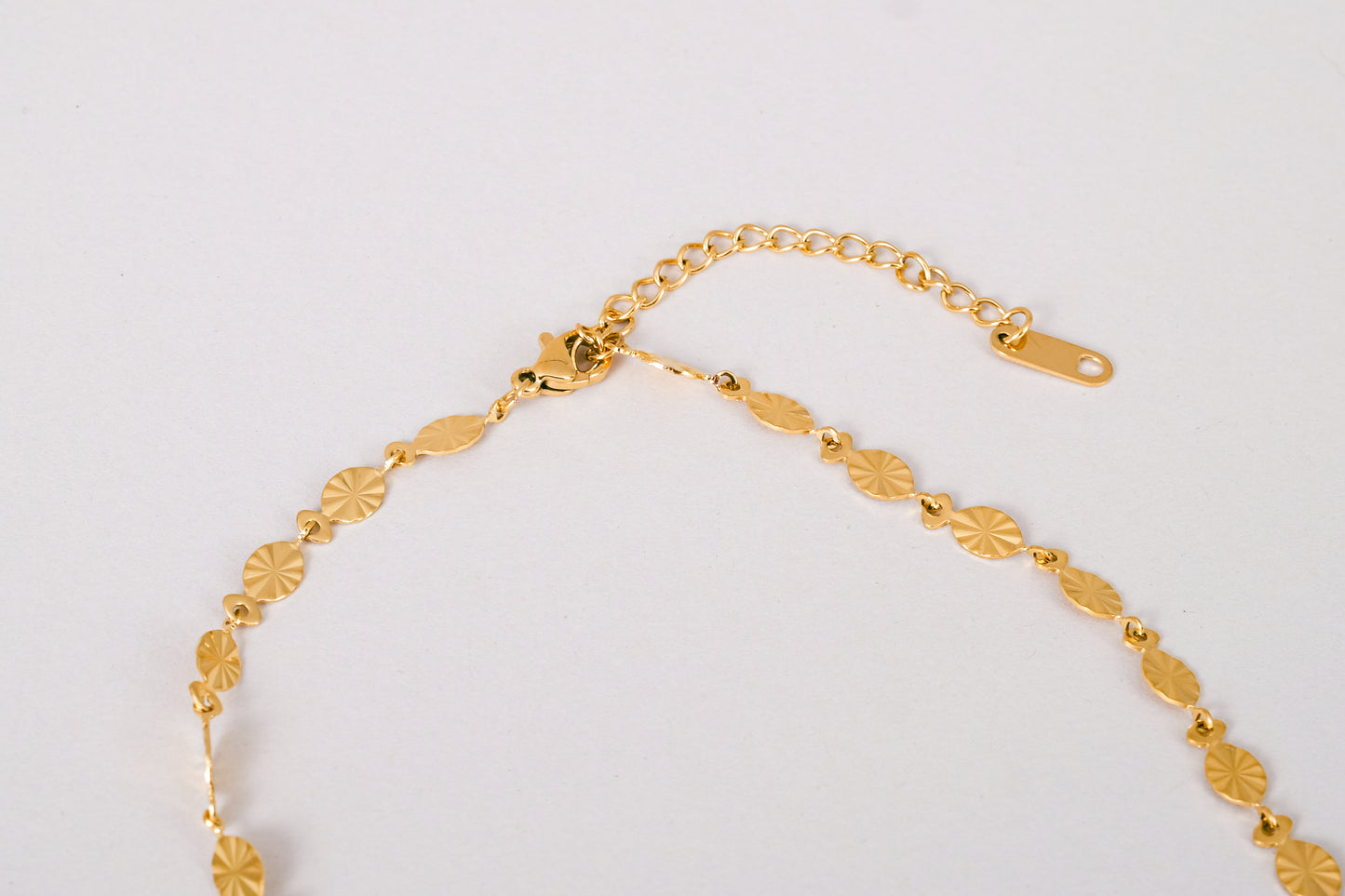 Bise 18K Gold Non-Tarnish Classic Oval Chain Necklace